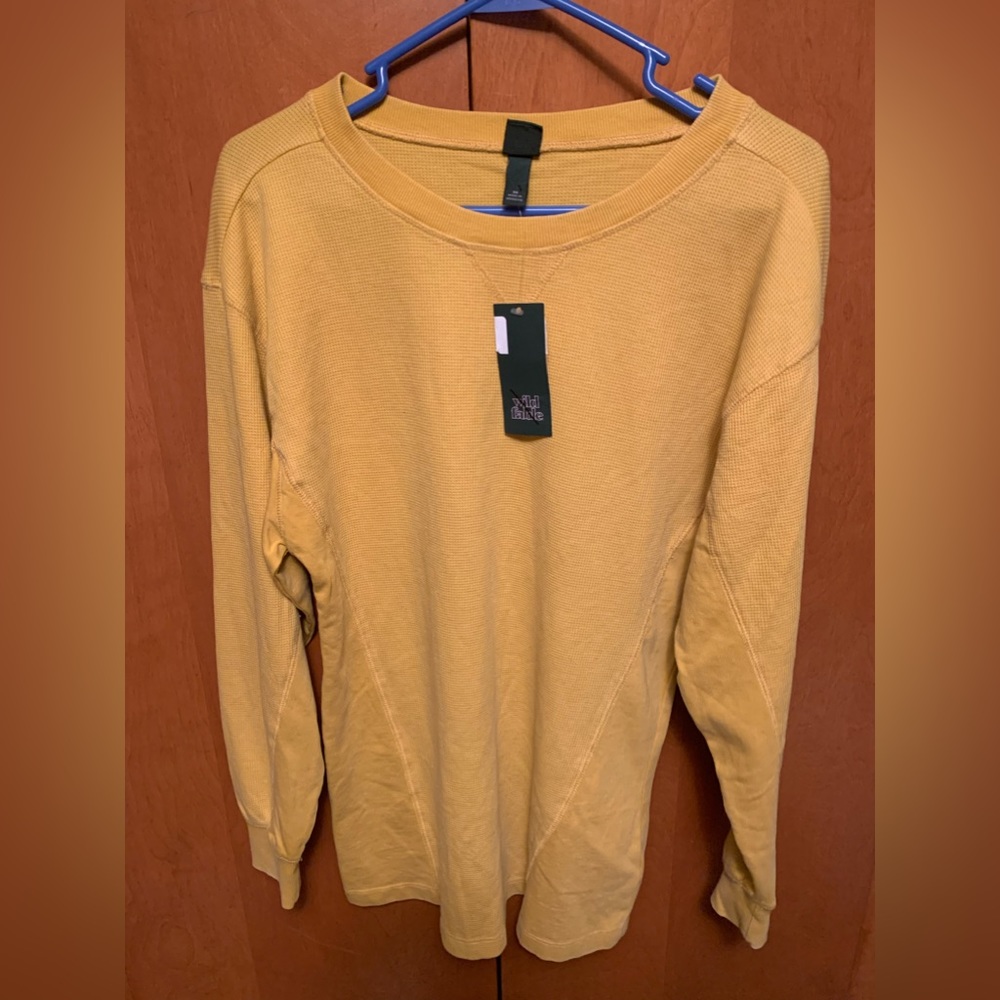 NWT Wild Fable Women Mustard Yellow
Pullover Waffle Knit Top New with Tag